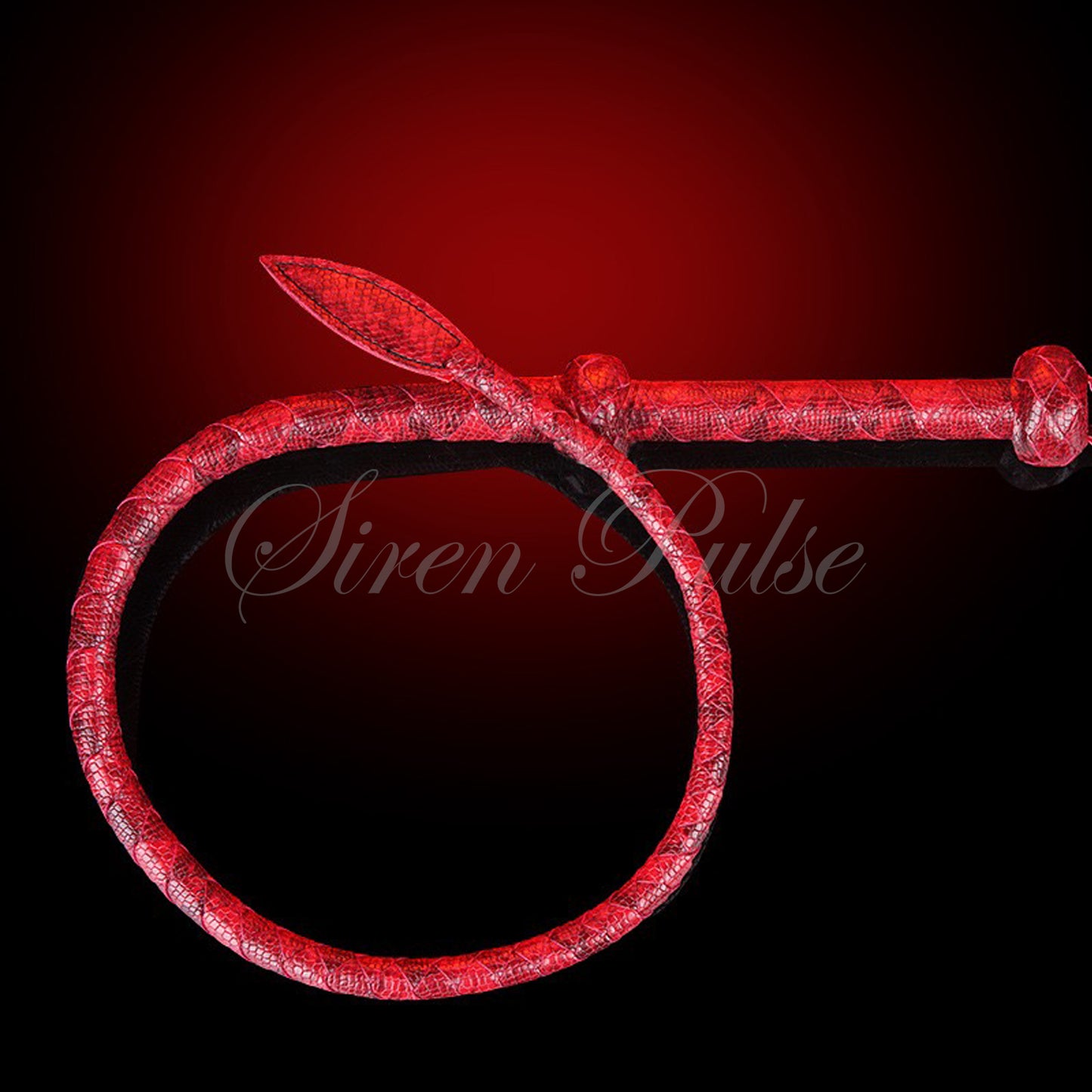 SIREN LASH™ CRIMSON BOA WHIP