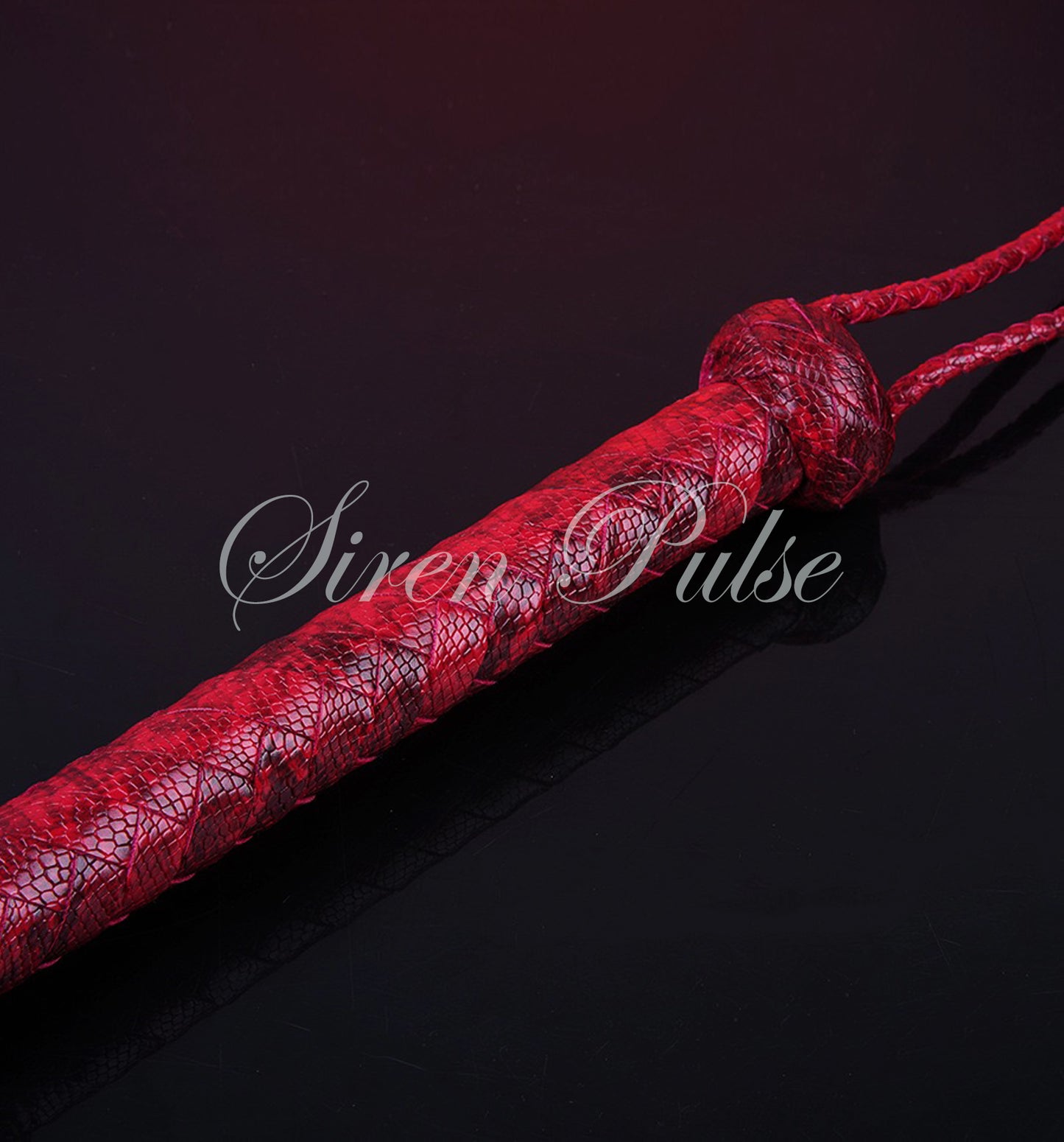 SIREN LASH™ CRIMSON 9X BOA WHIP