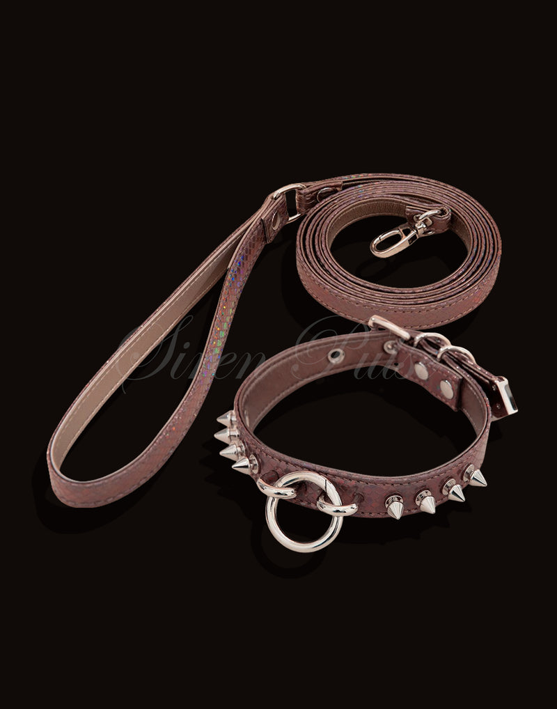 SPIKED LOVE™ RESTRAINT COLLAR BROWN - second image
