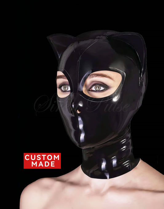 FERAL SILENCE™ CAT HOOD